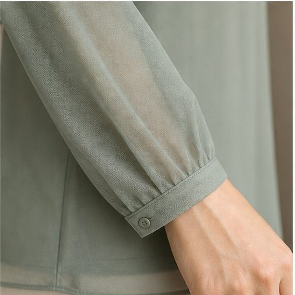 Sage Lace Trim Top - Picture 5 of 6